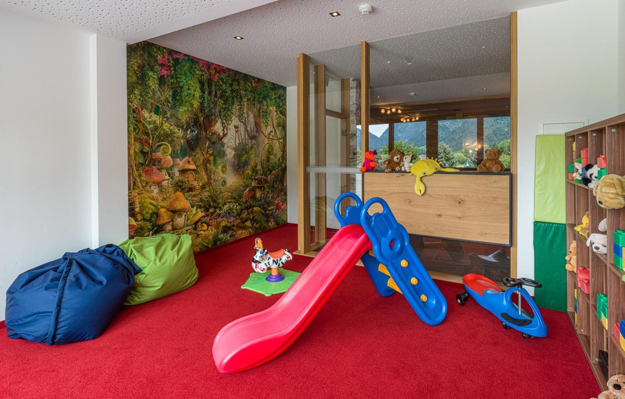 Landhotel Kirchenwirt Hotel 3*